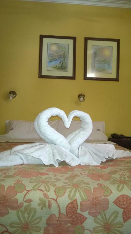 Hotel San Martin Reconquista Ngoại thất bức ảnh